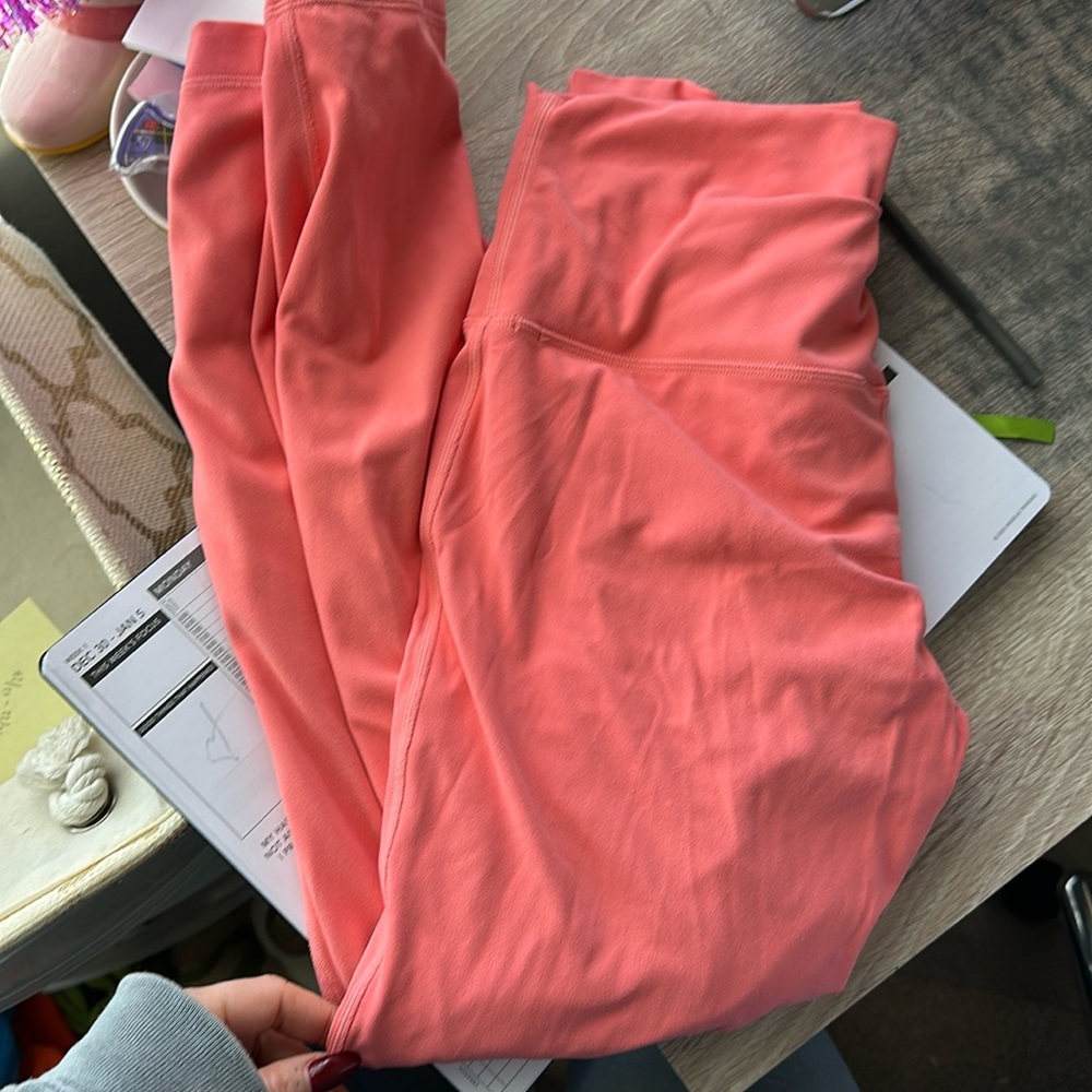 Lulu Lemon coral leggings